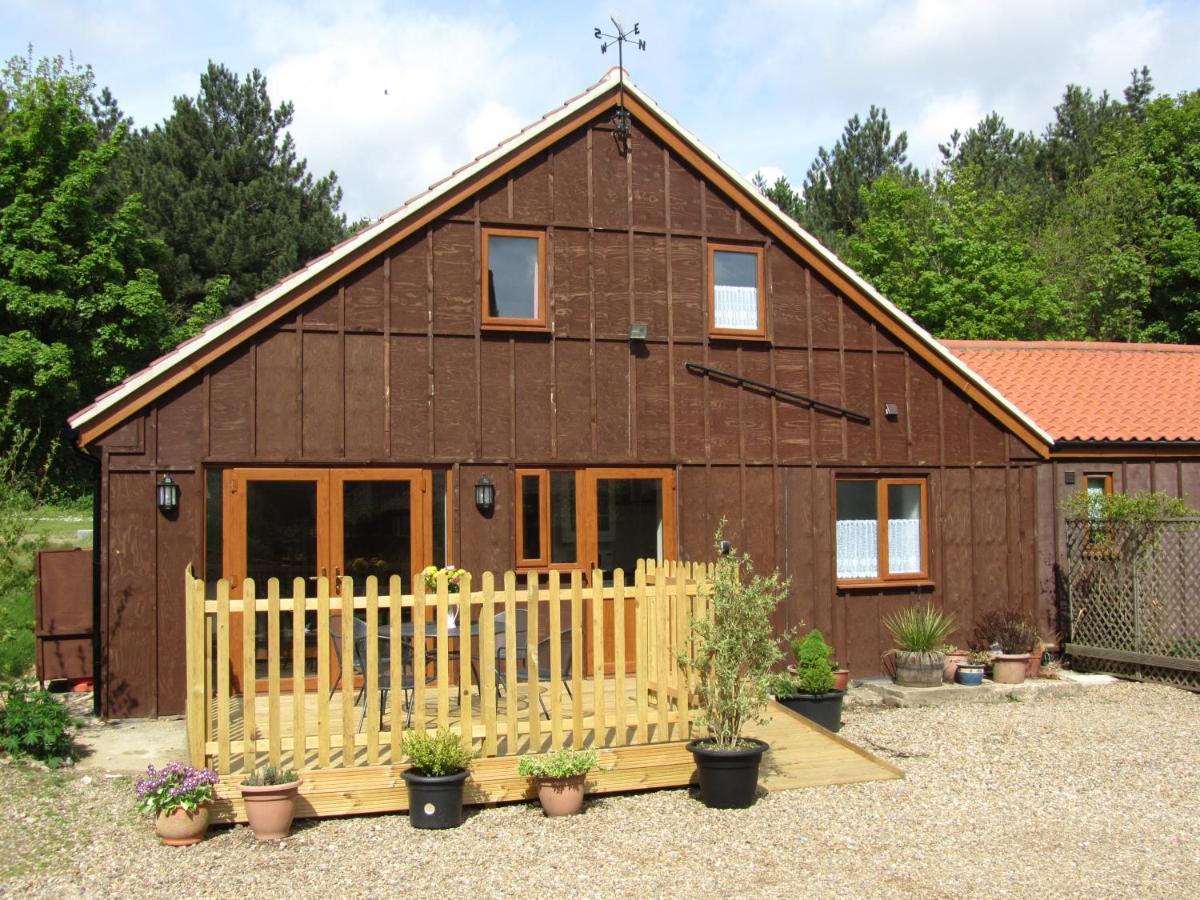 Deerewood Cottage Thorpe Market Exterior foto